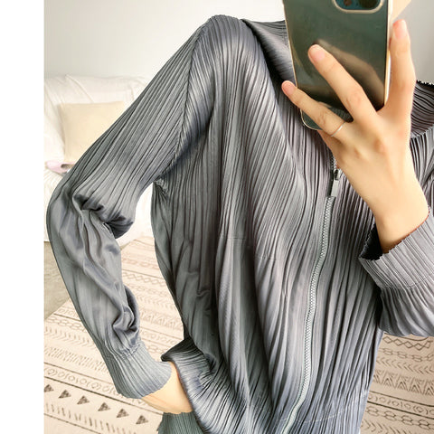 2025 counter short coat women's long sleeves loose and thin versatile autumn clothes new zipper hooded sweater cardigan top