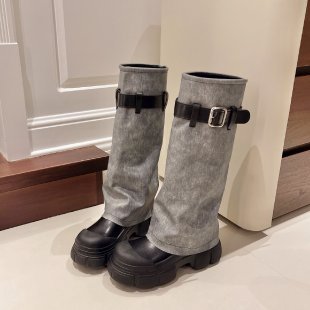 2025  Giant legs long~ round head thick-soled British style popular new knee thick heel boots