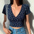 Summer French retro floral V-neck short-sleeved T-shirt Slim slimming wild high waist T-shirt women&#39;s top
