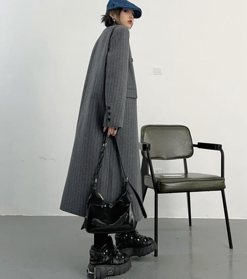 2022 autumn and winter new temperament long loose British style striped woolen coat women
